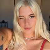 zoedelvey from onlyfans